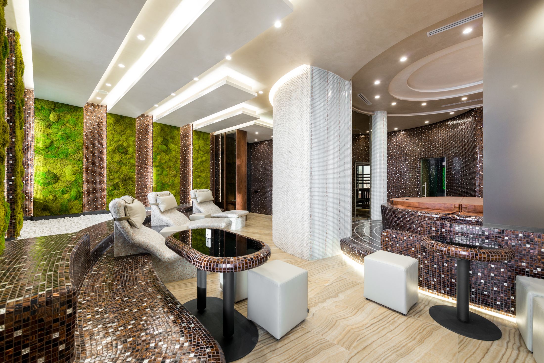 Spas & Wellness